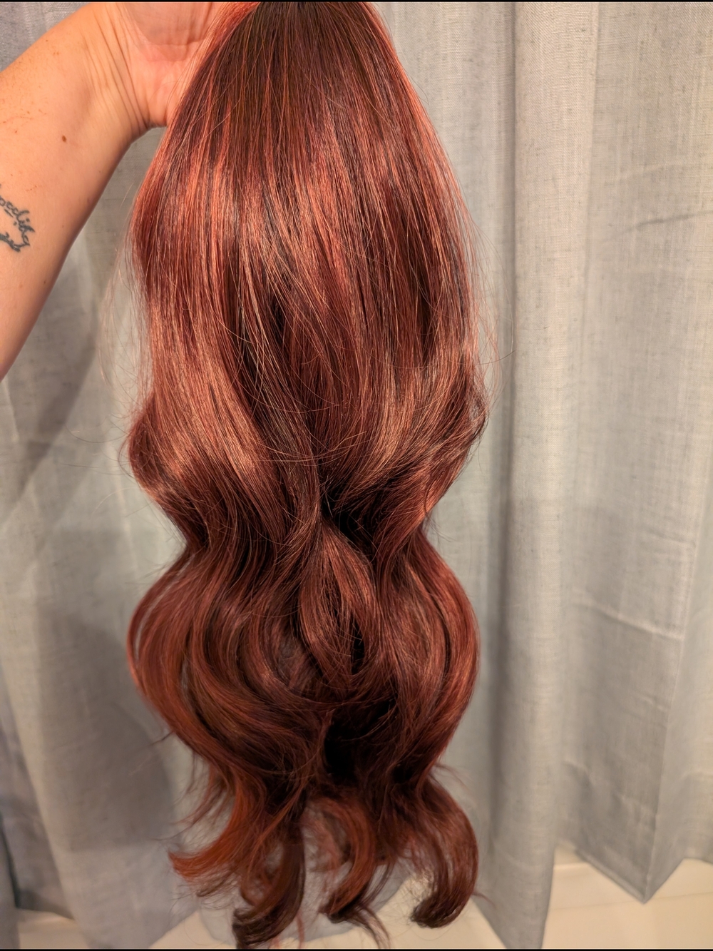 Erika Crimson Current - Wigtopia